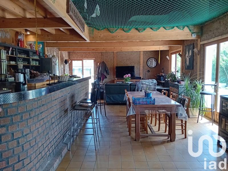 Maison - 642 m² - 14 pièces