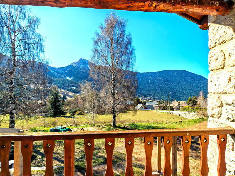 Maison - 105 m² - 4 pièces