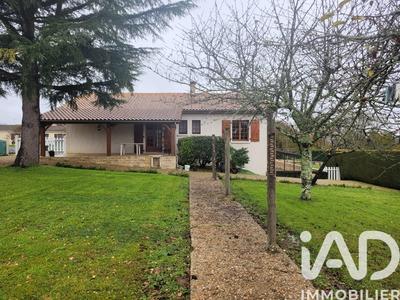 Maison - 105 m² - 4 pièces