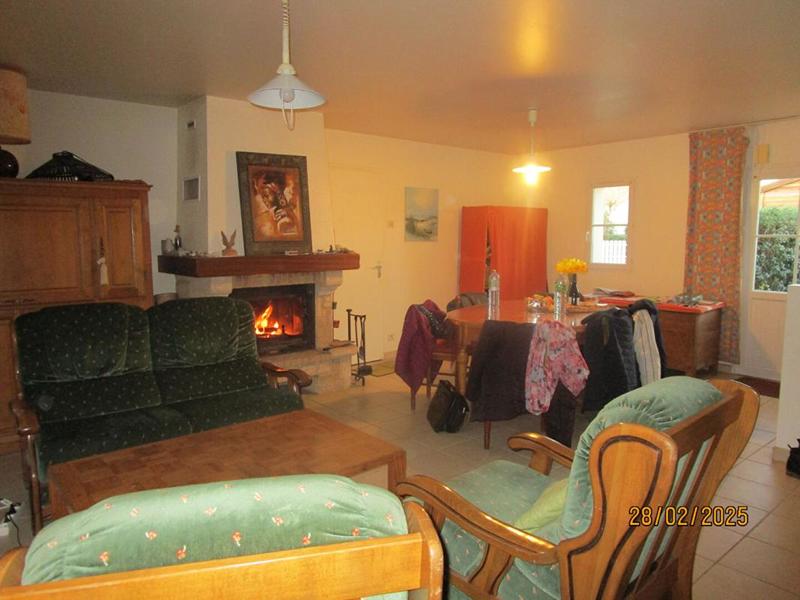 Maison - 93 m² - 4 pièces