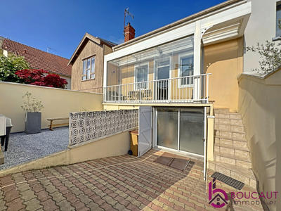 Maison - 104 m² - 4 pièces