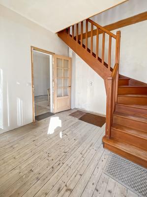 Maison - 100 m² - 3 pièces