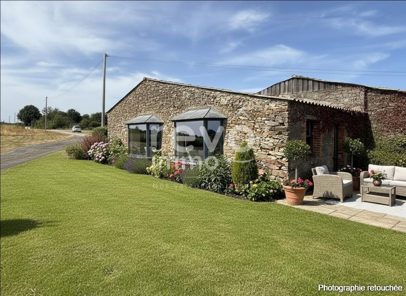 Grange - 296 m² - 3 pièces