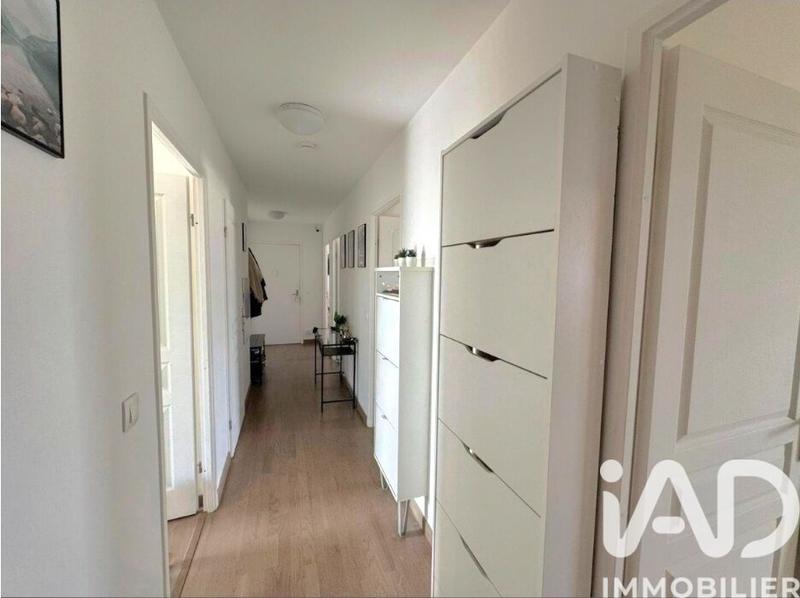Appartement - 99 m² - 5 pièces