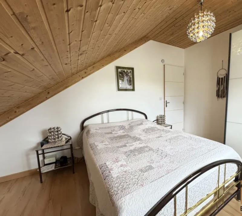 Maison - 86 m² - 5 pièces