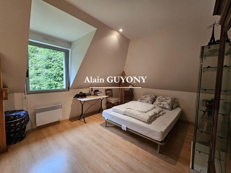 Maison contemporaine - 264 m² - 7 pièces