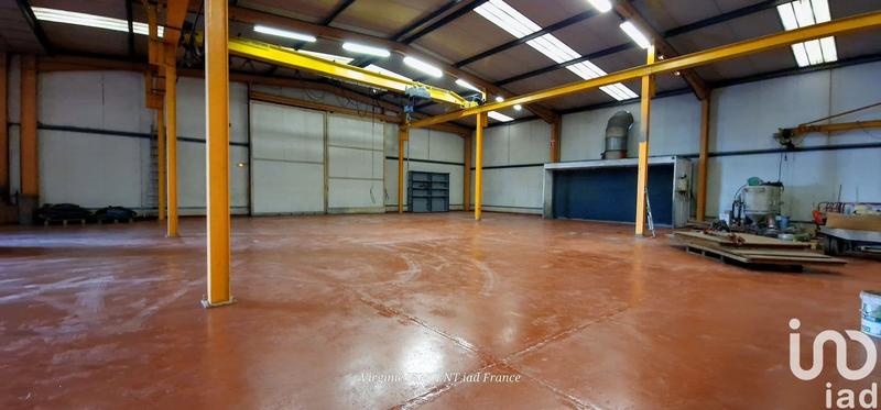 Local commercial - 894 m²