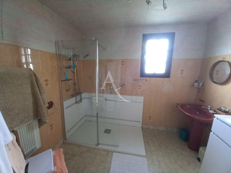 Maison - 123 m² - 6 pièces