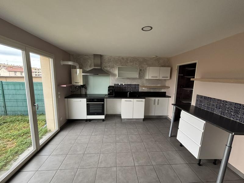 Maison - 79 m² - 3 pièces