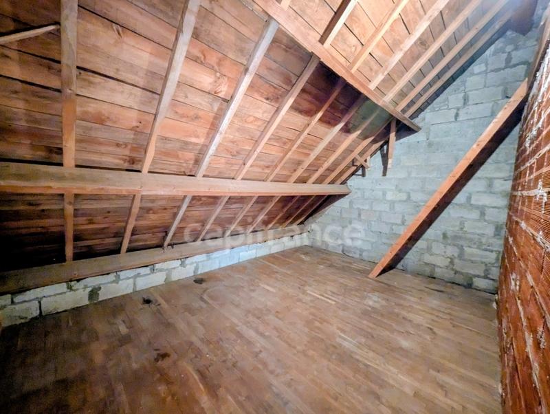 Maison - 106 m² - 6 pièces