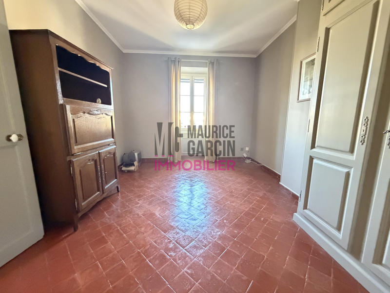 Maison - 174 m² - 7 pièces