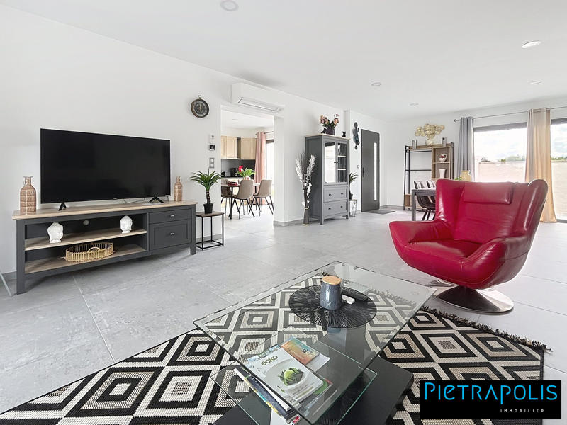 Maison - 138 m² - 6 pièces