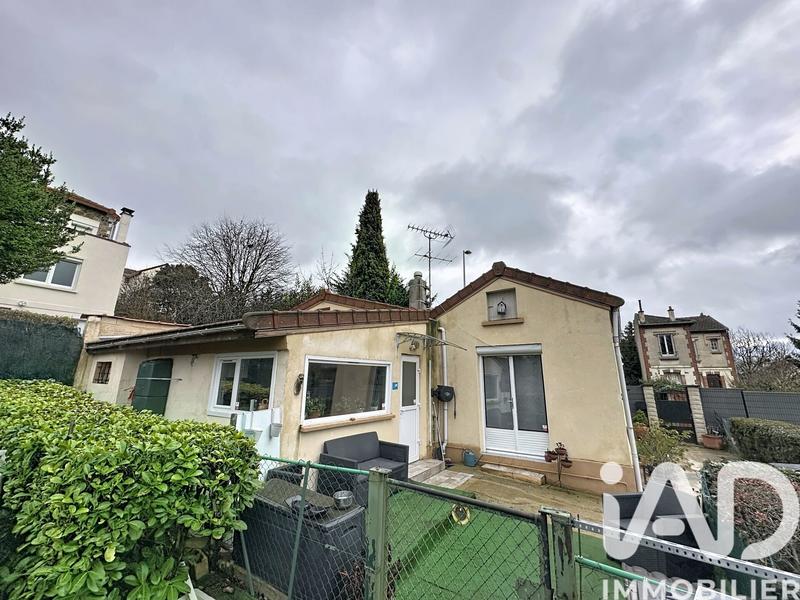 Maison - 80 m² - 4 pièces