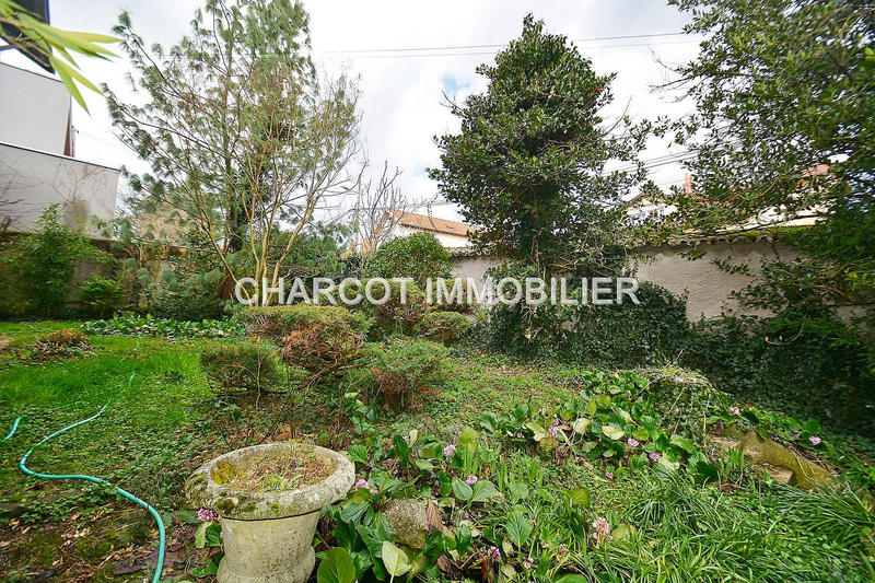 Maison - 172 m² - 8 pièces