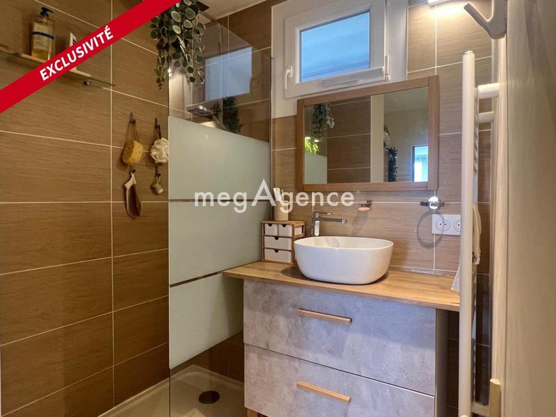 Appartement - 60 m² - 2 pièces