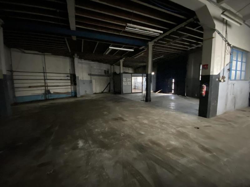 Appartement - 150 m² - 1 pièce