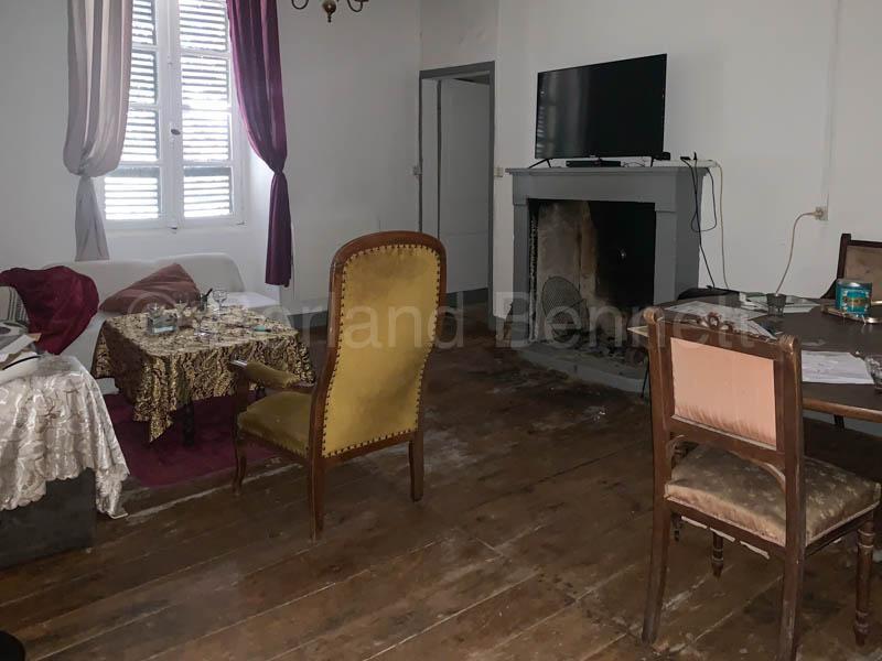 Maison - 200 m² - 9 pièces