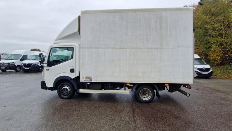 Renault-Trucks Maxity Rj Dci 130 3t5 Caisse 20 m3 + Hayon