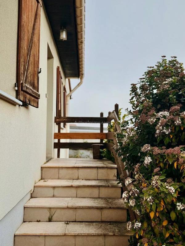 Maison - 170 m² - 6 pièces