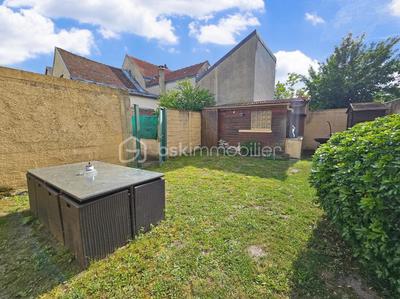 Maison - 60 m² - 3 pièces