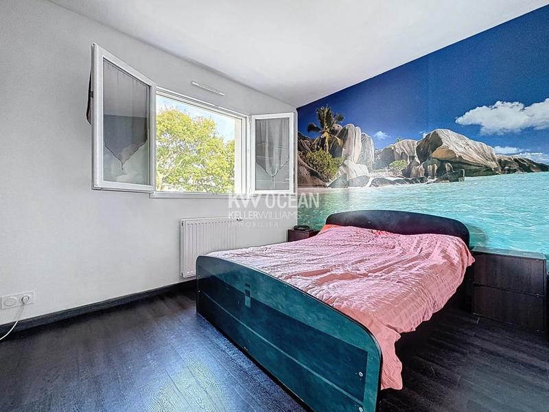 Maison - 95 m² - 5 pièces