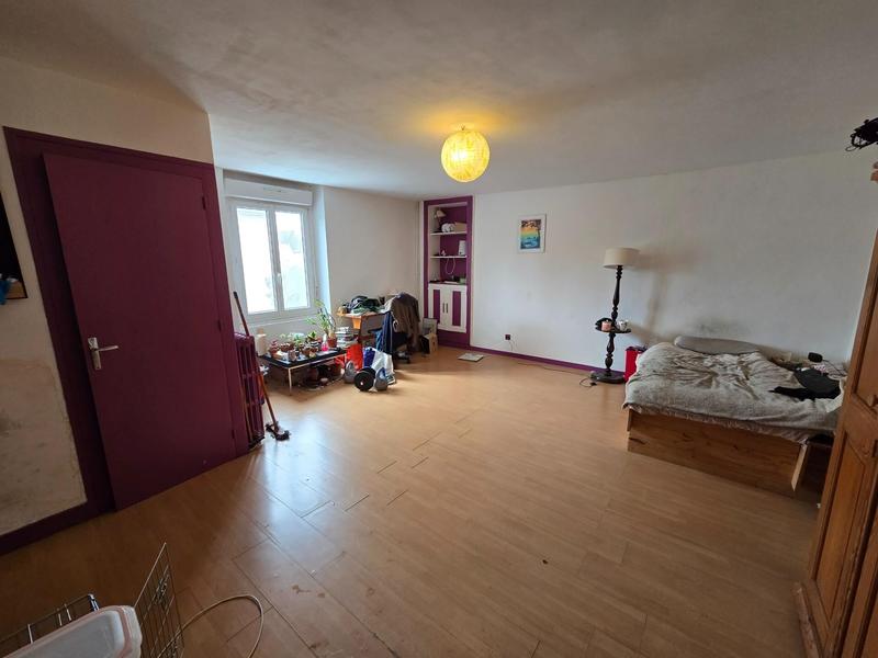 Maison - 350 m² - 14 pièces