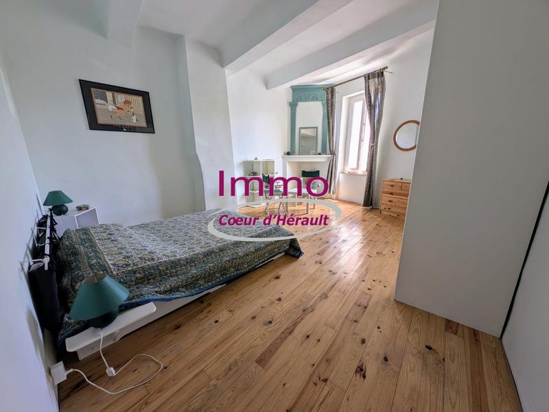 Maison de village - 230 m² - 6 pièces