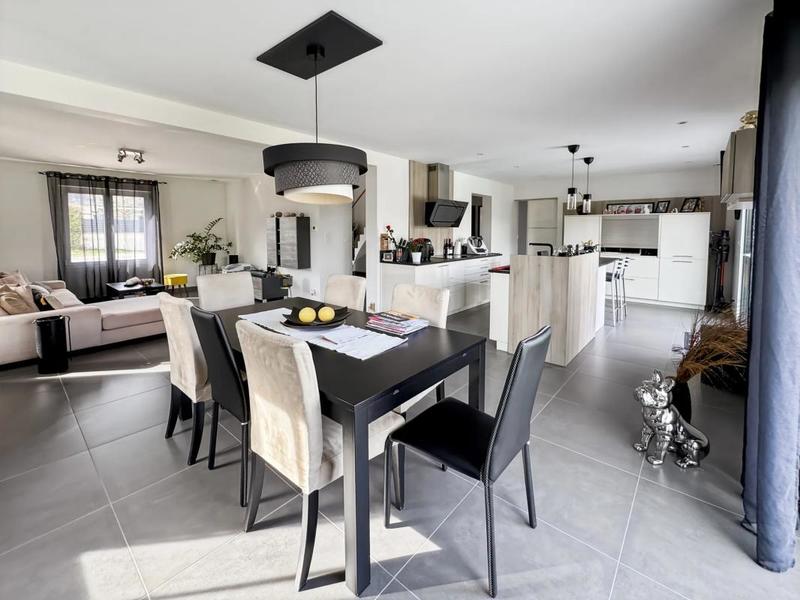 Maison d'architecte - 162 m² - 8 pièces