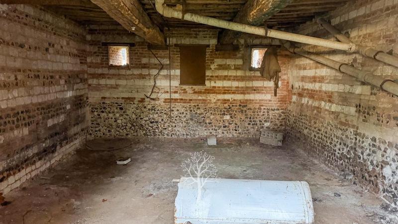 Maison - 281 m² - 6 pièces