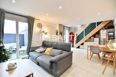 Maison - 80 m² - 4 pièces