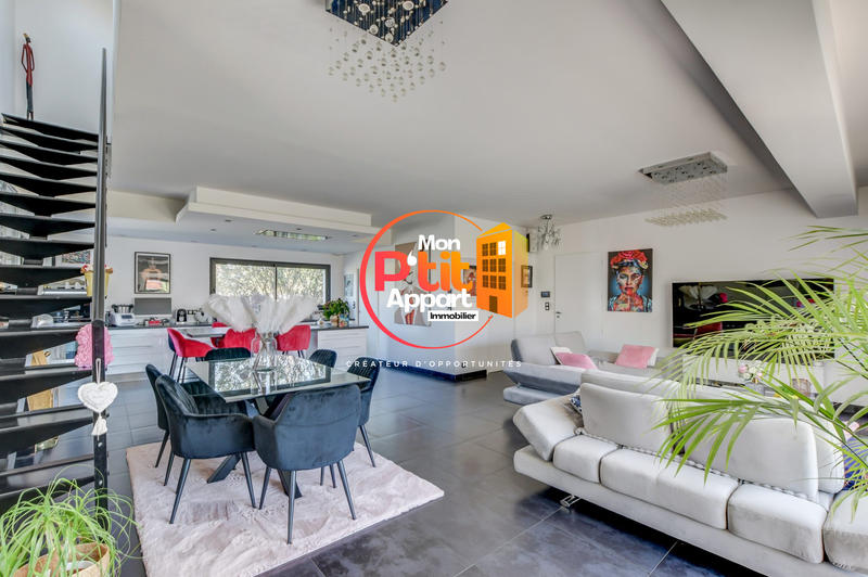 Maison contemporaine - 155 m² - 5 pièces