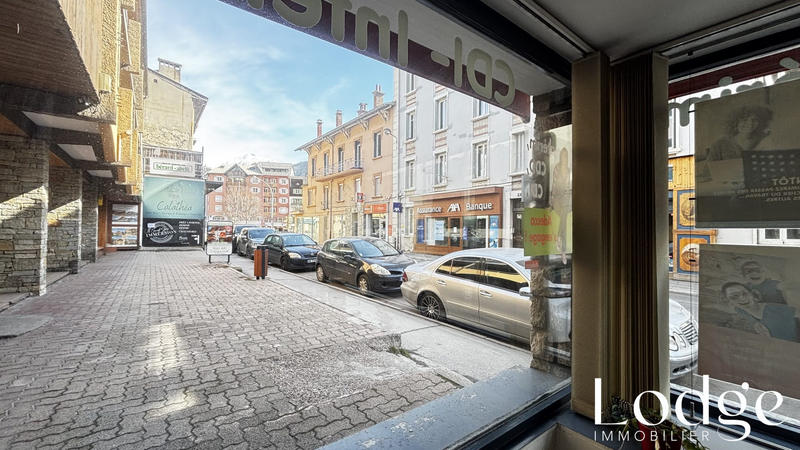 Local commercial - 61 m²