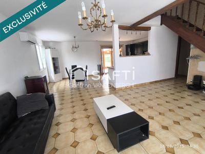 Maison - 94 m² - 5 pièces