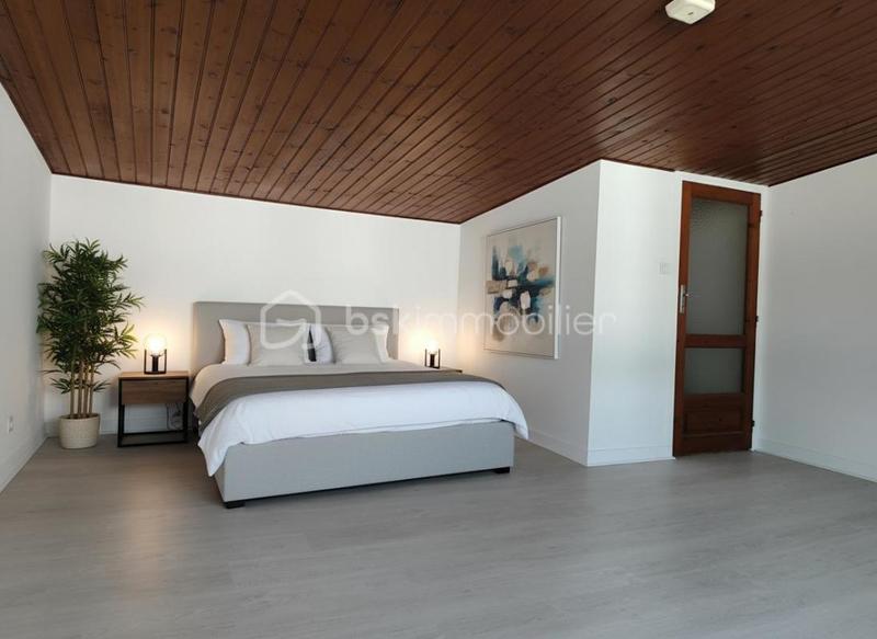 Duplex - 89 m² - 5 pièces