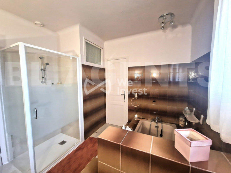 Maison - 175 m² - 6 pièces