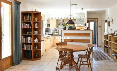 Maison - 173 m² - 5 pièces