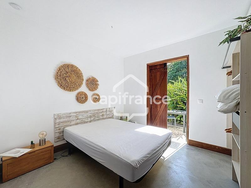 Villa - 280 m² - 8 pièces