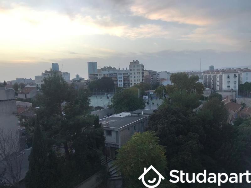 Chambre - 9 m² - 1 pièce