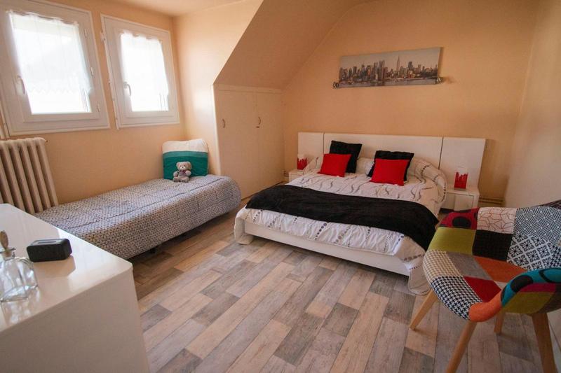 Maison - 80 m² - 4 pièces