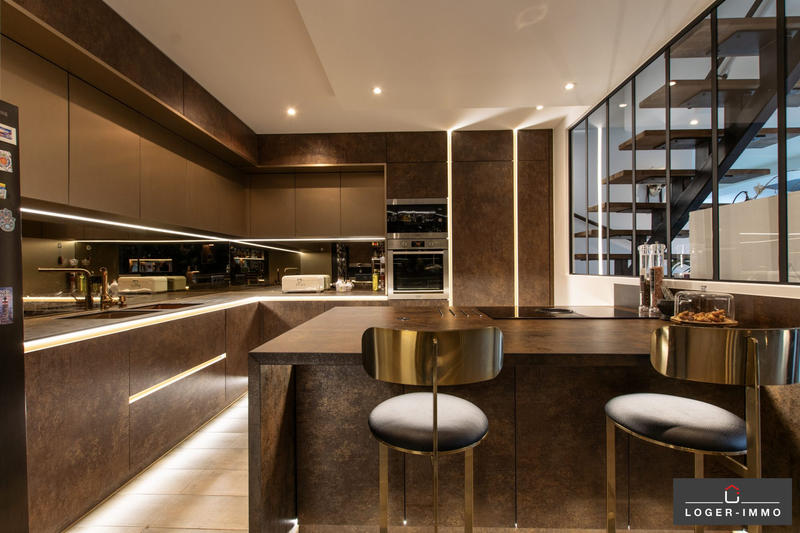 Villa - 230 m² - 7 pièces