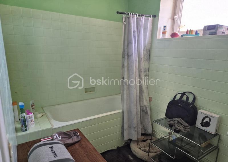 Maison - 91 m² - 5 pièces