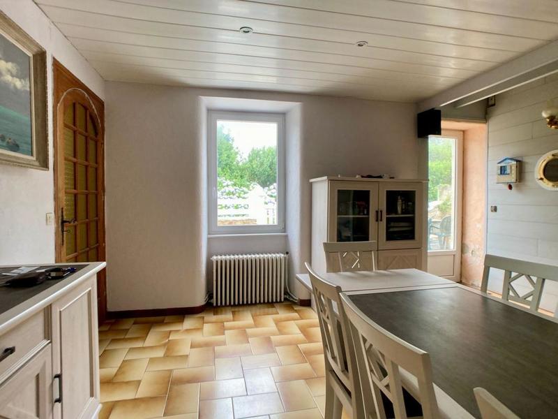 Maison - 137 m² - 5 pièces