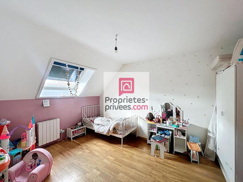 Maison - 170 m² - 9 pièces