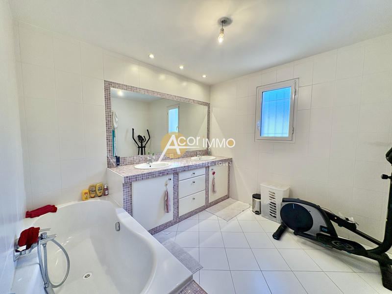 Maison - 155 m² - 5 pièces