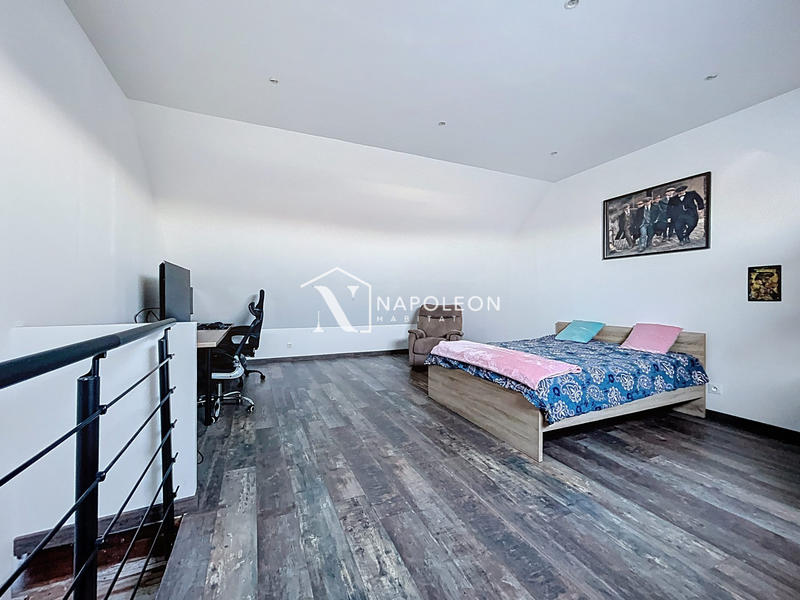 Maison - 150 m² - 5 pièces