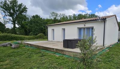 Maison - 80 m² - 4 pièces