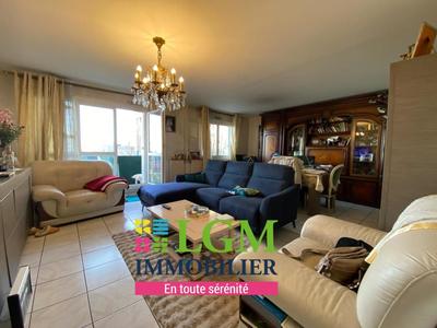 Appartement - 87 m² - 4 pièces
