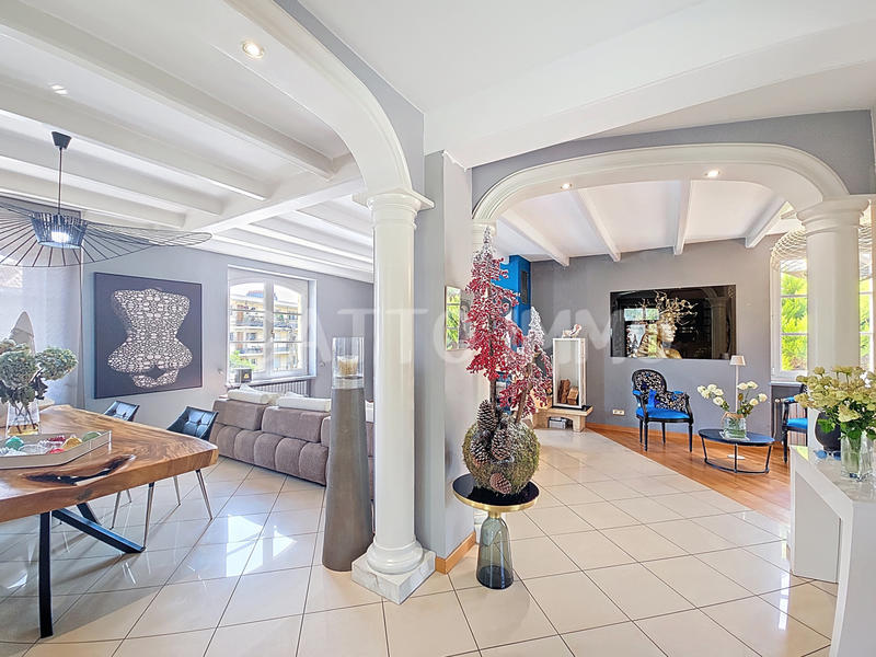 Maison - 150 m² - 5 pièces