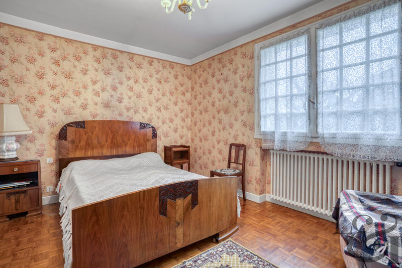 Maison - 156 m² - 7 pièces