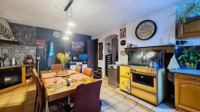 Maison - 121 m² - 5 pièces